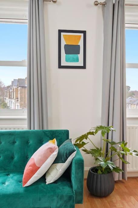 Cosy Apartment 5 Guests 3 Beds 1 Sofa Bed Lewisham Londres Extérieur photo